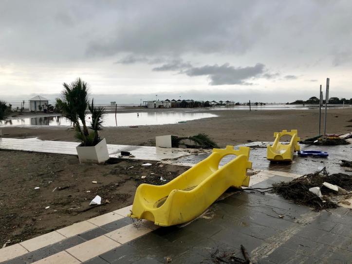 77066432_2382972315333763_941277812751335424_n