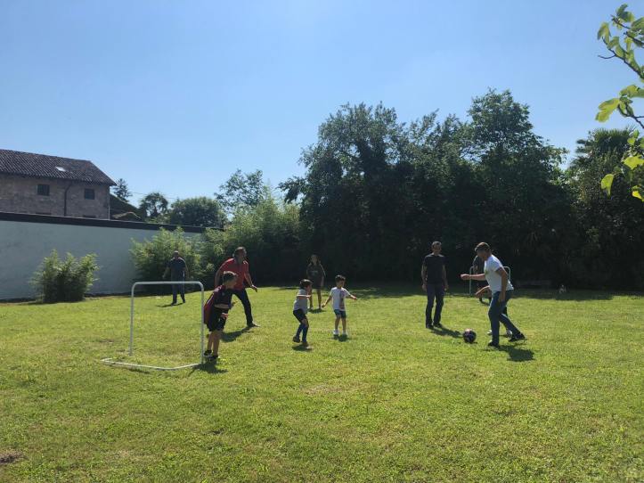 103781049_254866525607940_6754604864950807371_n